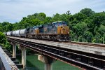 M585 crosses the Tennessee River 